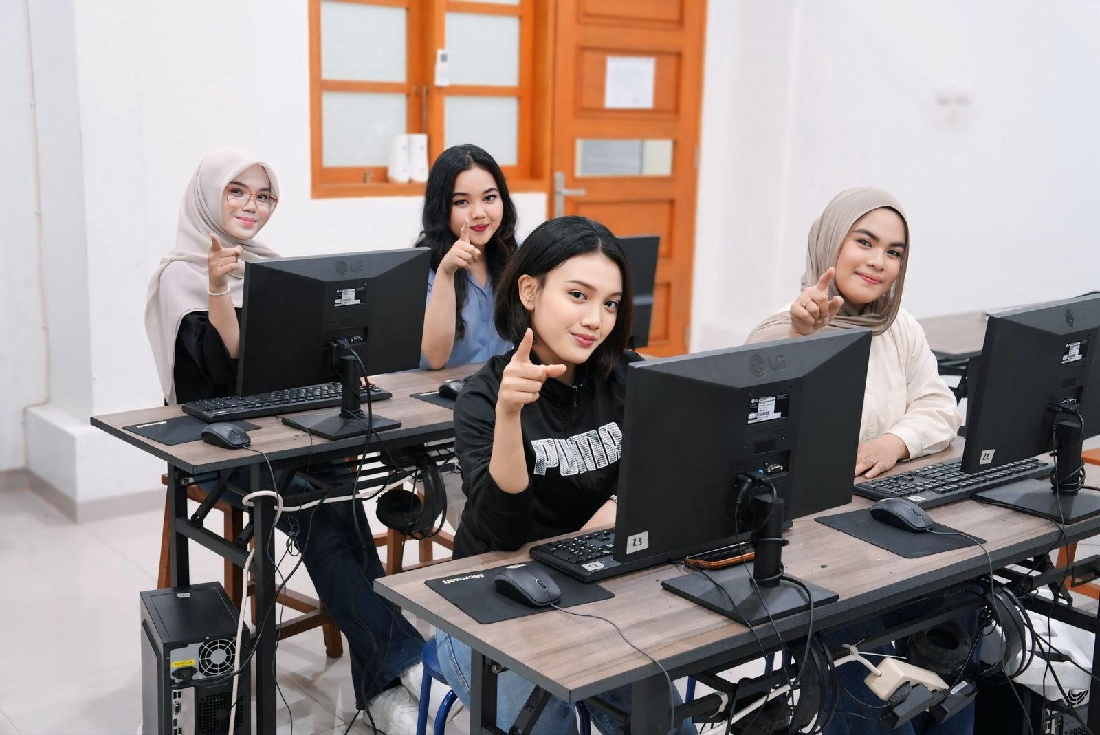 Trend Teknologi Pendidikan yang Mengubah Cara Belajar Mahasiswa